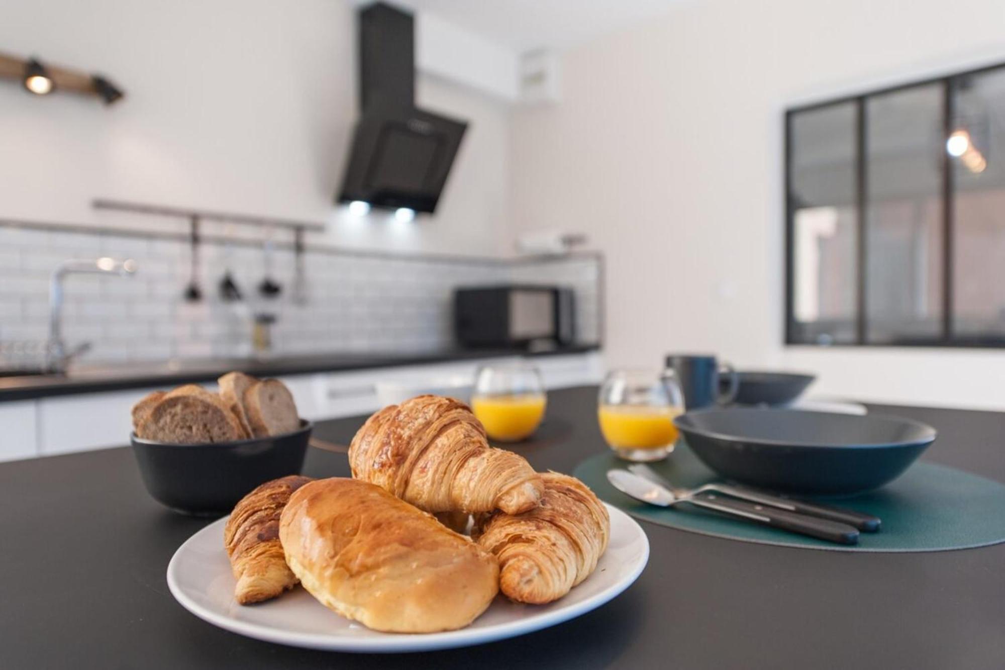 Appartamento COSY LA BAIE DES ANGES - PLAGE LA CIOTAT - CLASSE 3 étoiles Esterno foto